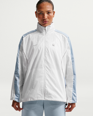 Nike Sportswear Women's Woven Jacket. Nike IL